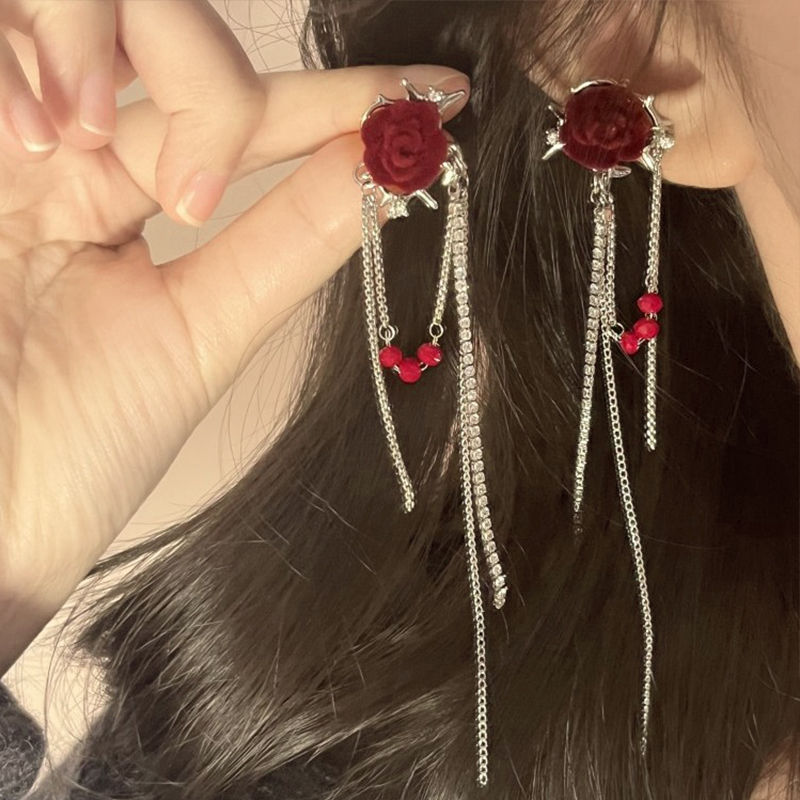 Black Rose Ear Bone Clip Tassel Chain Ear Piercing Earrings