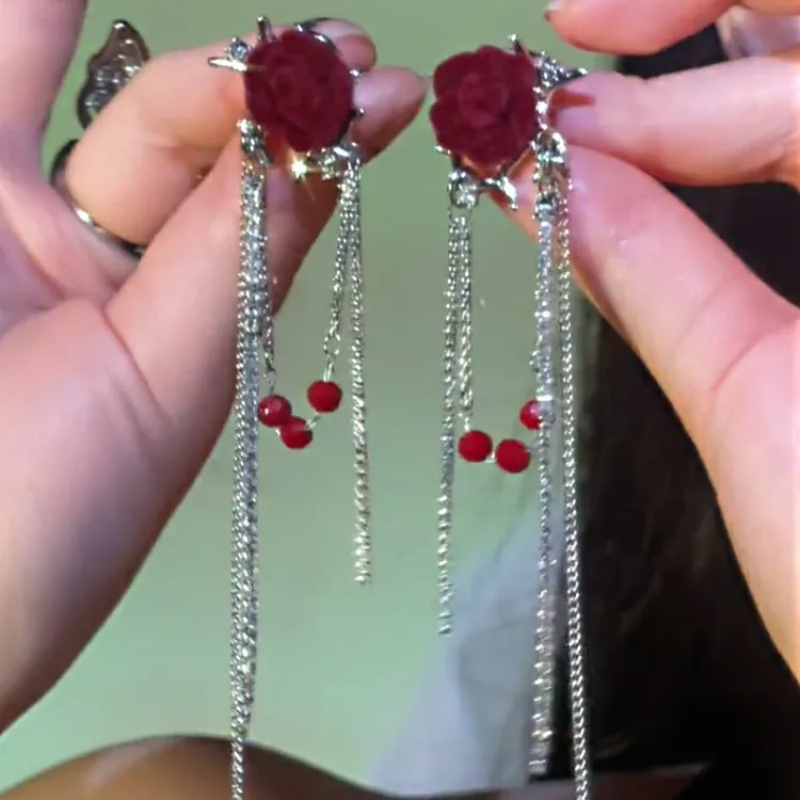 Black Rose Ear Bone Clip Tassel Chain Ear Piercing Earrings